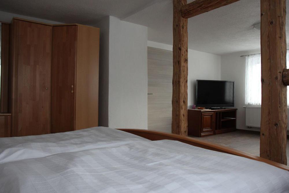 Ferienwohnung Lippmann Grosshartmannsdorf Ngoại thất bức ảnh