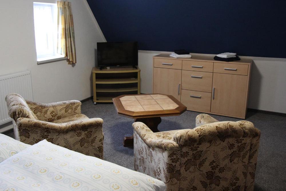 Ferienwohnung Lippmann Grosshartmannsdorf Ngoại thất bức ảnh